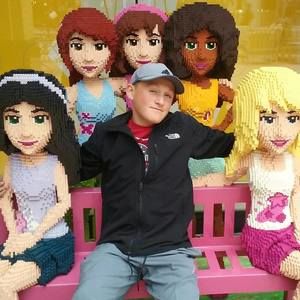 Meet your Posher, Samuel